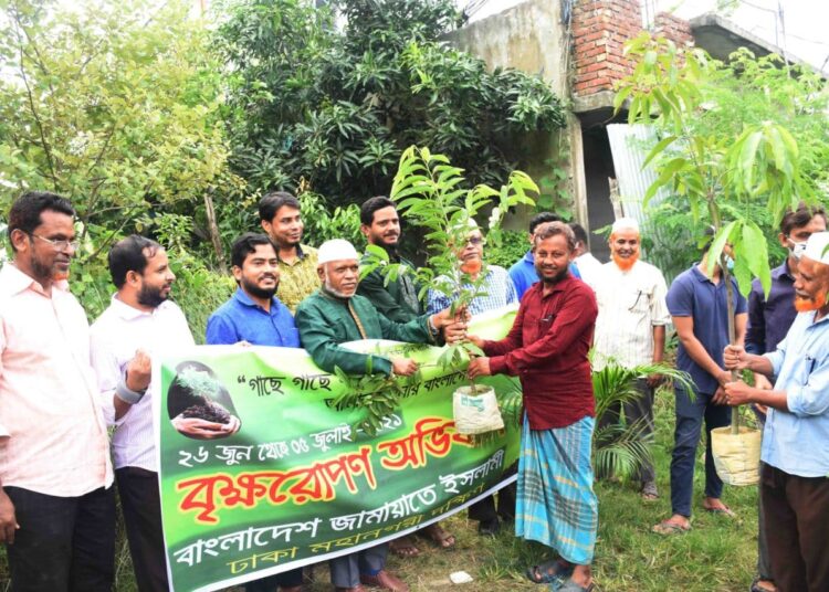 প্রকৃতির ভারসাম্য রক্ষায় ঢাকাকে সবুজের নগরীতে পরিণত করতে হবে- নূরুল ইসলাম বুলবুল