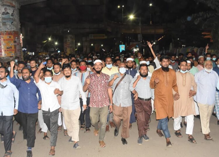 গ্রেফতারকৃত জামায়াতের সেক্রেটারি অধ্যাপক মিয়া গোলাম পরওয়ারসহ সকল জামায়াত নেতৃবৃন্দকে অবিলম্বে মুক্তি দিতে হবে, অন্যথায় জনগণকে সাথে নিয়ে সকল অন্যায়ের সমুচিত জবাব দেয়া হবে -ড. শফিকুল ইসলাম মাসুদ