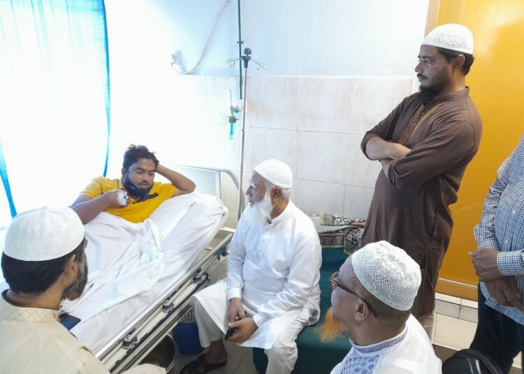 অসুস্থ দেলাওয়ার ভাইয়ের খোঁজ নিচ্ছেন আমীরে জামায়াত