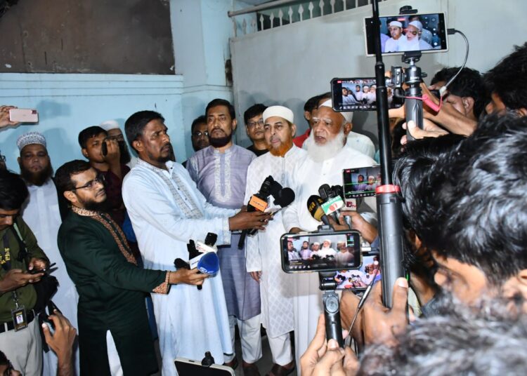 আবদুল্লাহিল আমান আযমীর বাসায় আমীরে জামায়াত