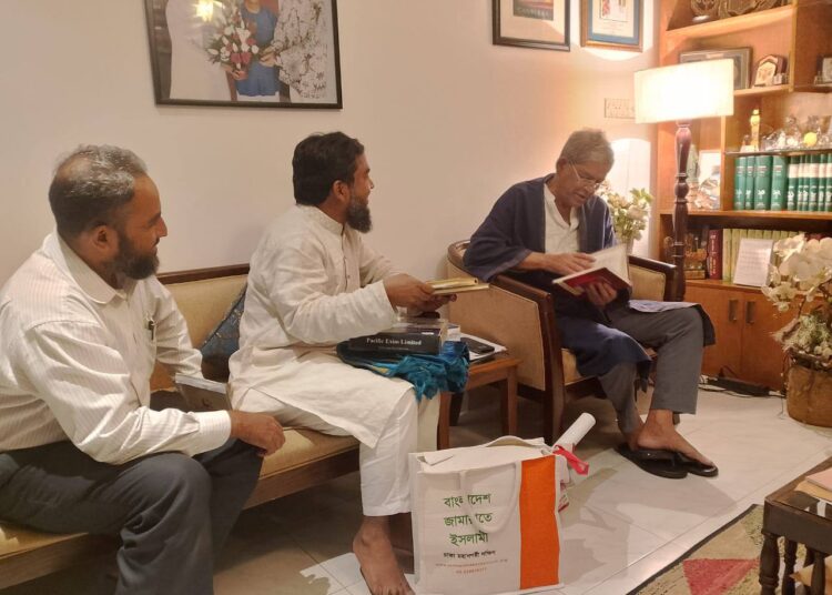 বাংলাদেশ জাতীয়তাবাদী দলের মহাসচিব, প্রাজ্ঞ রাজনীতিবিদ মির্যা ফখরুল ইসলাম আলমগীরের সাথে সৌজন্য সাক্ষাৎ করেছেন ঢাকা মহানগরী দক্ষিণ জামায়াত নেতৃবৃন্দ