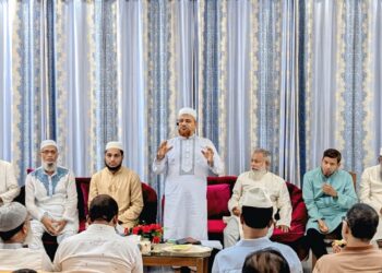 শাহজাহানপুর পূর্ব থানার ১১ পশ্চিম ওয়ার্ডের উদ্যোগে পেশাজীবি সমাবেশ অনুষ্ঠিত