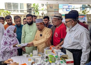 শাহবাগ পূর্ব থানার উদ্যোগে দিনব্যাপী ফ্রি মেডিকেল ক্যাম্প অনুষ্ঠিত