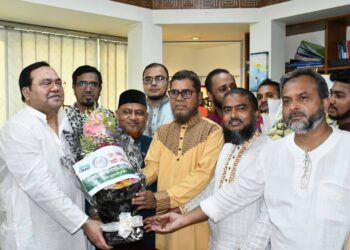 একুশে টিভির প্রতিষ্ঠাবার্ষিকীতে জামায়াত নেতৃবৃন্দ