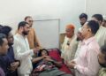 ছাত্রদলের হামলায় আহত ডাকসু নেতাদের খোঁজ নিতে হাসপাতালে জননেতা নূরুল ইসলাম বুলবুল এমপি