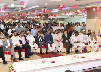 যমুনা টেলিভিশনের এক যুগ পূর্তি অনুষ্ঠানে আমীরে জামায়াতের শুভেচ্ছা বিনিময়