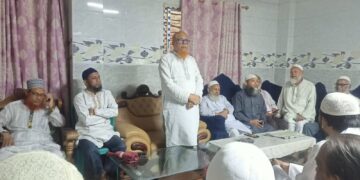 যাত্রাবাড়ী-শ্যামপুর থানাধীন শহীদ ইমরান হোসেনের পরিবারের নিয়মিত খোঁজখবর ঢাকা মহানগরীর দক্ষিণ জামায়াত নেতৃবৃন্দের